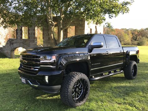 2016 Silverado LTZ 6” BDS lift 22”x12” Hostile Sprockets 35” Nitto ridge grappler SCA fender flares Silverado Ltz, Nitto Ridge Grappler, Chevy Trucks Silverado, Lifted Chevy, Built Truck, Truck Ideas, Gmc Trucks, Lifted Trucks, Fender Flares