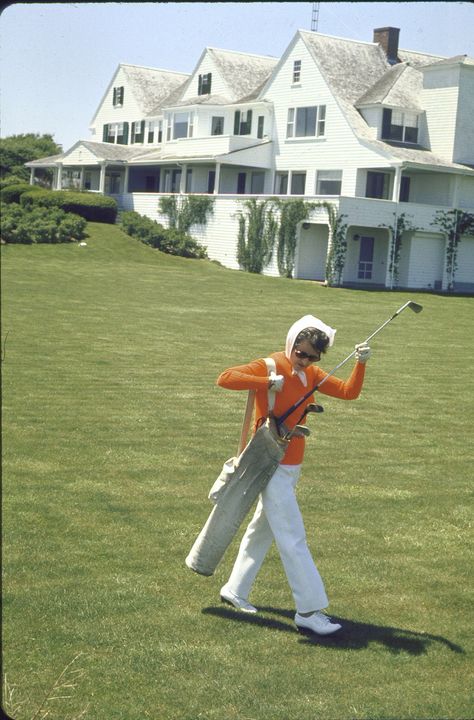 A Look Back at the Kennedy Family’s Summer Holidays | Vogue The Kennedys, Golf Techniques, Jackie Onassis, Classic Golf, Golf Tips For Beginners, Girls Golf, Golf Digest, Playing Golf, Vintage Golf