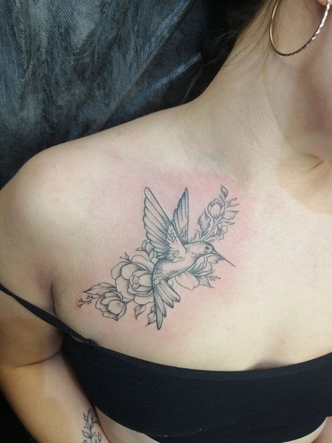 Hummingbird Tattoo On Chest, Humming Bird Shoulder Tattoos For Women, Hummingbird Tattoo Chest, Hummingbird Chest Tattoo Female, Hummingbird Tattoo Collar Bone, Humming Bird Tattoos For Women, Dainty Hummingbird Tattoo, Chest Tattoo Flowers, Alzheimers Tattoo