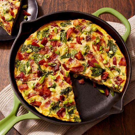 Bacon Spinach Cheese Frittata | Nueske's Fritata Recipe, Frittata Recipes Breakfast, Spinach Frittata Recipes, Bacon Frittata, Baked Frittata, Spinach Frittata, Spinach Cheese, Brunch Eggs, Cheese Frittata