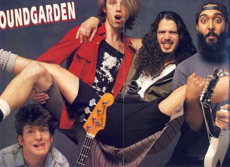 Soundgarden Photo shoot Ben Bass, Matt Cameron, Black Hole Sun, Band Photoshoot, Temple Of The Dog, The Stooges, Grunge Band, Cornell University, Eddie Vedder