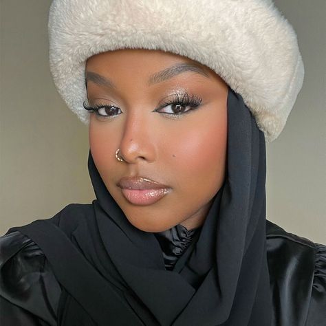 Cold Look Makeup, Untouchable Makeup, Frostbite Makeup, Cold Girl Makeup Look, Desi Hijabi, Im Cold Makeup, Cold Makeup Look, Blurred Lips, Cold Girl Makeup