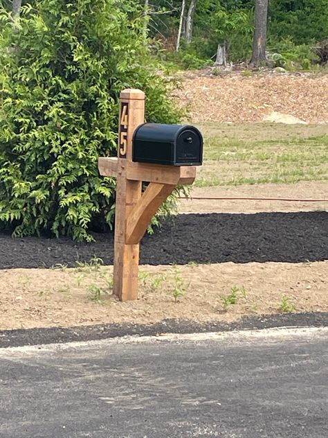 Thanks for the kind words! ★★★★★ "Fantastic craftsmanship and professionally installed. Anyone who wants a solid beautiful handcrafted post should absolutely buy from these folks!" joyolson3 https://etsy.me/3KnsZtV #etsy #brown #custommailboxpost #timberframemailbox #m 6x6 Mailbox Post Ideas, Cedar Mailbox Post Ideas, Mailbox Post Ideas, Cedar Mailbox Post, Rustic Mailbox, Country Mailbox, Rustic Mailboxes, Address Plate, Mailbox Garden