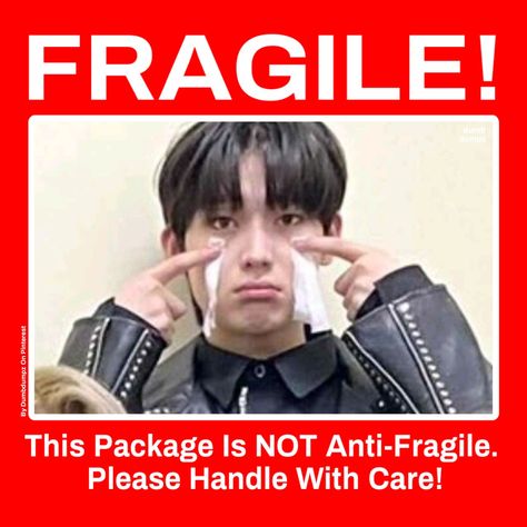 #enhypen #enha #sunoo #fragile #handlewithcare #kpop #kpopsticker #bnstwt #bns #printable #dumbdumpz Enhypen Thank You Sticker, Enhypen Fragile Sticker, Fragile Kpop Sticker, Zb1 Sticker Printable, Sunoo Mail Sticker, Kpop Stickers Printable Enhypen, Mail Stickers Kpop Enhypen, Enhypen Stickers Printable, Enhypen Printable