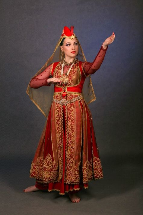 Mughal Princess by Apsara-Stock on DeviantArt Mughal Princess, Kathak Costume, Indian Dance Costumes, Kathak Dance, Indian Miniature, Theme Dress, Indian Dance, Period Outfit, Period Costumes