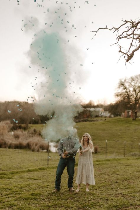 Surprise! Baby Elrod is a boy! We are beyond excited to welcome our little cowboy into the world in August 2022! We of course had to do a fun gender reveal photo to share the exciting news with the world! #ranchbaby #westernbaby #cowboycouple #westernphotoshoot #genderreveal #babyboy #boymom #momlife #ranchmom Gender Reveal Boy Announcement, Southern Gender Reveal, Western Baby Gender Reveal Ideas, Highland Cow Gender Reveal Ideas, Cowboy Gender Reveal Ideas, Pregnancy Announcement Western, Country Gender Reveal Ideas, Western Gender Reveal Ideas, Western Gender Reveal