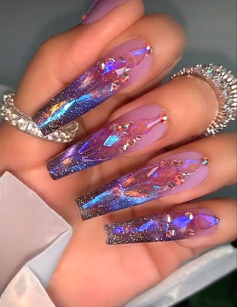 Fantasy Cat, Fancy Nails Designs, Nails Design With Rhinestones, Acrylic Nails Coffin Pink, Nail Swag, Bling Acrylic Nails, Gem Nails, Short Acrylic Nails Designs, Holographic Nails