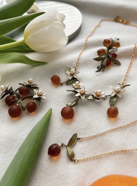 The Orange collection was created especially for the V&A Museum in London and is based on the fruit panels by William Morris. Fruit Bracelet, Michael Michaud, Blossom Jewelry, Orange Jewelry, Orange Necklace, Orange House, The Fruit, Orange Blossom, Strawberry Shortcake