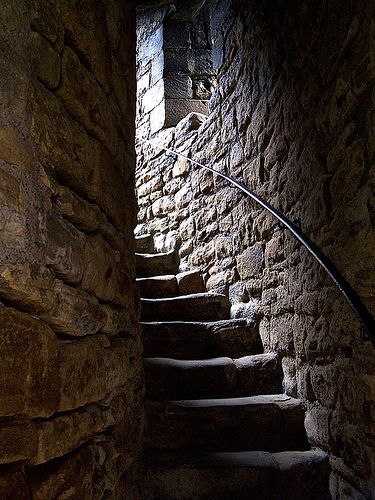 Barnard Castle (001) - Bernard de Balliol Barnard Castle, Dark Castle, Gothic Castle, Stone Stairs, Castle Aesthetic, Castles Interior, Sacred Architecture, Stairway To Heaven, Old Stone