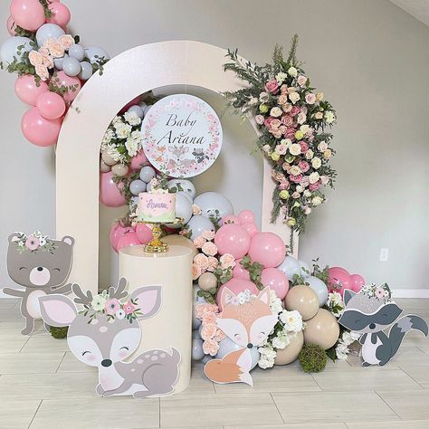 Baby Showers — WOW My Party Best Aunt Ever, 1st Birthday Girl Decorations, Fairy Birthday Party, Birthday Party Theme Decorations, Rose Gold Party, Best Aunt, Girl Baby Shower Decorations, Baby Birthday Party