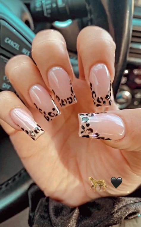 Beauty Is Pain, Cheetah Nail Designs, Unghie Sfumate, Nails Art Ideas, Cheetah Nails, Leopard Print Nails, Girly Acrylic Nails, Summery Nails, Print Nails