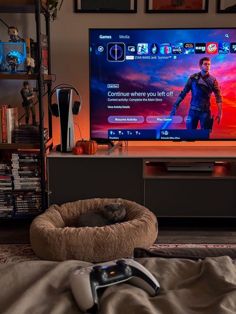 Mens Bedroom Decor, Small Game Rooms, Living Room Setup, Video Game Rooms, Apartment Living Room Design, Future Apartment Decor, Mens Bedroom, Bedroom Setup, Gaming Room Setup