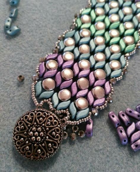 #scarabeads StormDuo Beads - handmade beaded bracelet Storm Duo Bead Patterns, Twin Beads, Beautiful Beaded Bracelet, Duo Beads, Jewerly Beads, Beaded Jewelry Designs, Beading Projects, Beaded Jewelry Patterns, Beads Handmade