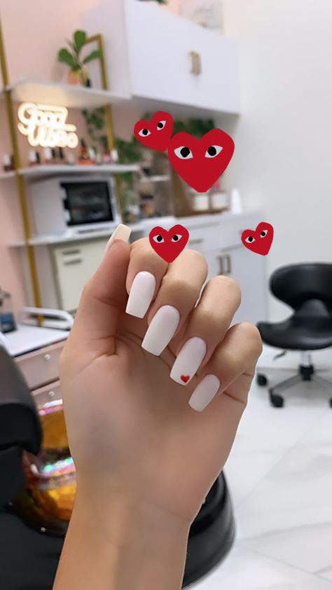 White Nails With Heart With Eyes, Heart In Corner Of Nail, All White Nails With Heart, White Nails With Orange Heart, Nails Acrylic White With Heart, White Square Nails With Heart, White Nails With One Heart, Corner Heart Nails, White Nails With Small Heart