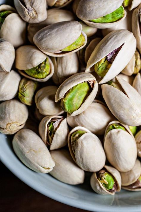 HGTV shares a unique recipe for pistachio pesto. Pistachio Aesthetic, Healthy Nuts And Seeds, Salted Nuts, Pistachio Pesto, Dried Fruit Mix, Wonderful Pistachios, Healthy Nuts, Fruit Photography, Food Wallpaper