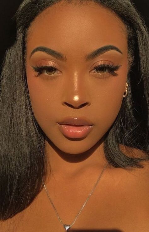 Pin by Allahna on WOC Makeup | Black girl makeup, Makeup ... #eyeliner #makeupideas Makeup Brown Skin, Fun Eyeliner, Sweet 16 Makeup, Bank Heist, White Eyeliner Makeup, Woc Makeup, Eyeliner Designs, Brown Girls Makeup, Soft Makeup Looks