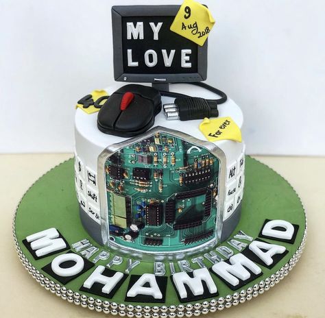 Coding Cake Computer, Coding Cake Ideas, Cake Frosting Designs, Computer Cake, Science Cake, Happy Fathers Day Cake, School Cake, 30 Birthday Cake, Fathers Day Cake