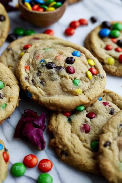 Super soft and chewy, this M&M cookie recipe is loaded with chocolate flavor in each bite! They couldn’t be easier to make! M M Cookies Recipe Christmas, Mrs Fields M&m Cookies, M Ms Cookies, Chocolate M And M Cookies, Soft M&m Cookies, Bakery Style M&m Cookies, M&m's Cookies Recipe, Pb M&m Cookies, M M Sugar Cookies Recipe