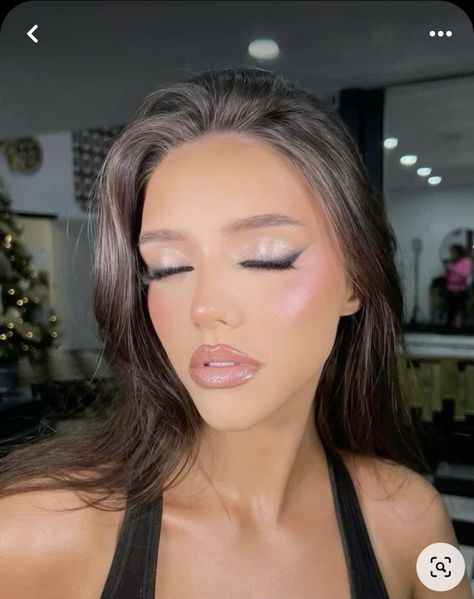 Maquillage On Fleek, Prom Eye Makeup, Braut Make-up, Dope Makeup, Makeup Eye Looks, Glamour Makeup, Makeup Looks Tutorial, Makeup Obsession, Makeup Pictures