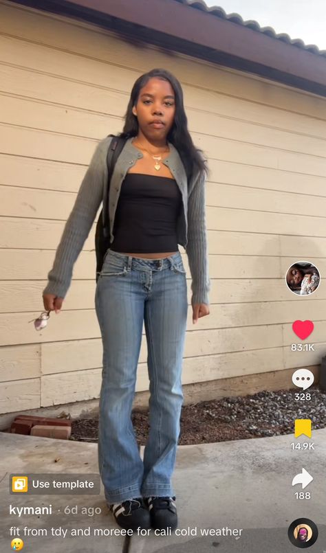 Fall Outfits For School Black Women, Rom Com Outfit Ideas, Fall Outfits With Bootcut Jeans, Basic Fit Ideas, Cute Highschool Outfits, Neat Casual Outfits, Outfit Inspo Casual, Curvy Women Jeans, School Fits