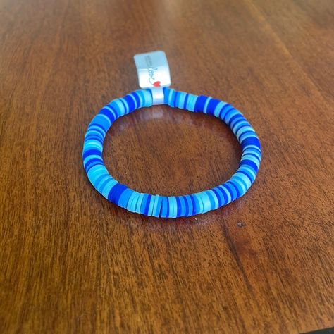 Multi Color Blue Clay Bead Bracelet Polymer Clay Beads Bracelet Ideas, Spring Clay Bead Bracelets, Blue Clay Bead Bracelets, Blue Bracelet Ideas, Bracelet Buisness, Preppy Clay Bead Bracelets, Clay Bead Jewelry, Diy Jewlry, Make Clay Beads