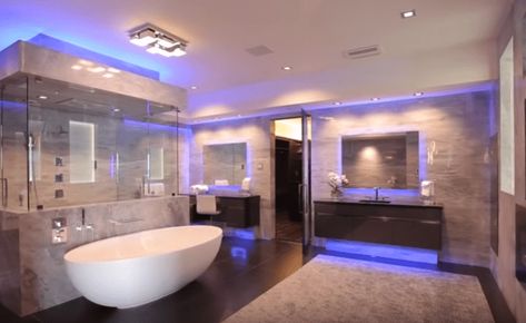 Soaker Bathtub, Luxury Master Bathrooms, Large Bathroom, House Dream, Dream Mansion, Mega Mansions, Bathroom Photos, Modern Mansion, Dream Bathrooms