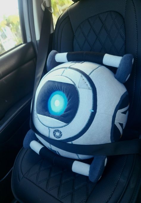 Human Wheatley Portal, Wheatley Portal Pfp, Portal 2 Aesthetic, Portal 2 Pfp, Wheatley Portal, Portal Wheatley, Car Adventure, Portal Art, Valve Games