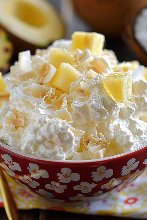 Hawaiian Pineapple Coconut Fluff in a serving bowl Pineapple Coconut Fluff, Pineapple Fluff, Fluff Salad Recipes, Creamy Cake, Tropical Desserts, Pineapple Dessert Recipes, Pineapple Desserts, Fluff Recipe, Fluff Desserts