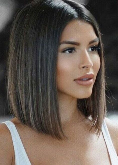 Medium Length Lob Straight Hair, Hair Lobs Medium Brunette Straight, Long Bob Hairstyles For Thick Hair Shoulder Length Wavy Lob, Kim Kardashian Bob Haircut, Collarbone Length Hair Straight Fine, Cuts For Straight Hair, Straight Brunette Bob, Long Sleek Bob Shoulder Length, Long Lob Haircut Straight