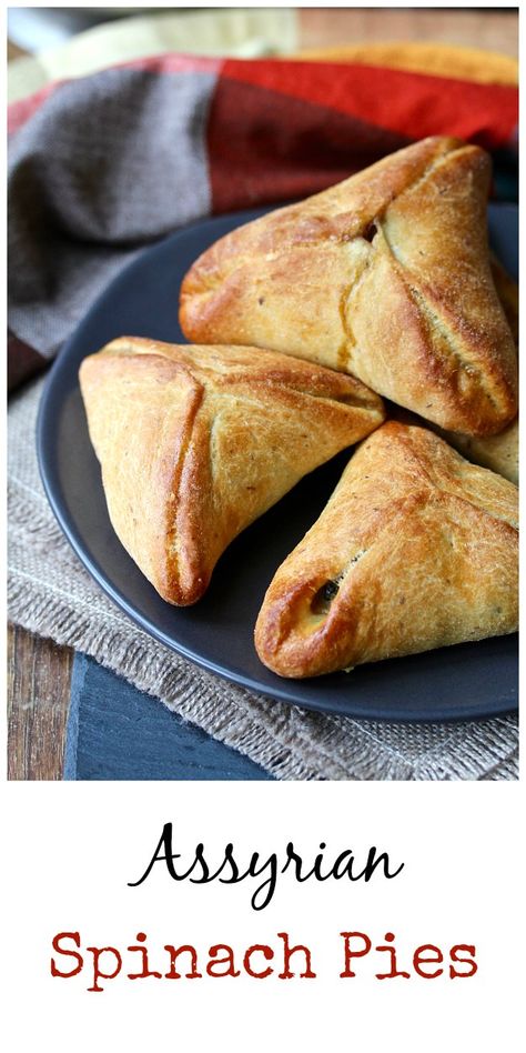 Assyrian Food, Spinach Pies, Olive Oil Bread, Friends Recipes, Spinach Pie, Savory Pies, Egyptian Food, Quick Appetizers, Foodie Friends