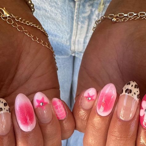 Nail Designs With Cheetah Print, Acrylic Nail Design Inspiration, Nails All Different Designs, Different Pattern Nails, Cute Cheetah Print Nails, Pink Theme Nails, Gel Mani Ideas, Nail Ideas Cheetah Print, Nails Acrylic 2024