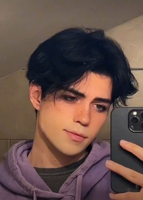 Benji Krol, Creative Eye Makeup, Like A Cat, Attractive Guys, Hot Actors, Cute Celebrity Guys, Cute Celebrities, I'm A Simp, My Crush