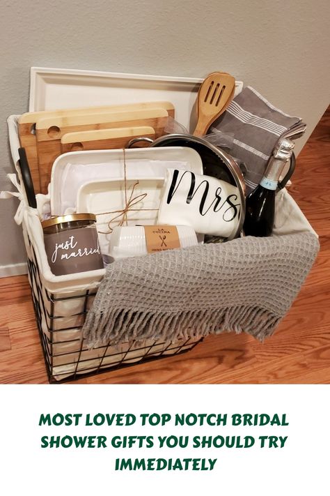 Bridal Shower Baskets, Creative Gift Baskets, Homemade Gift Baskets, Housewarming Gift Baskets, Bridal Shower Gifts For Bride, Best Gift Baskets, Themed Gift Baskets, Christmas Gift Basket Ideas, Diy Gift Baskets