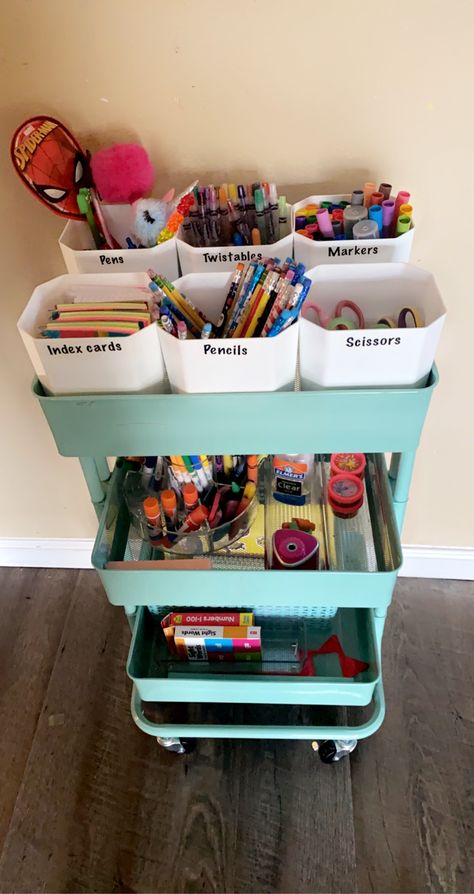 Classroom Carts Ideas, Student Supply Cart, Diy Preschool Classroom Furniture, Craft Trolley Kids, Marker Storage Classroom, Craft Trolley, Kids Craft Storage, School Supply Storage, Craft Closet Organization