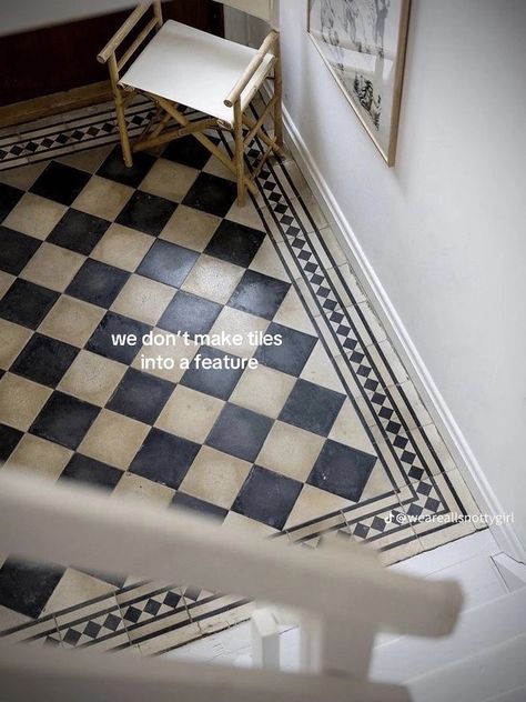 Checkered Floor, Checkerboard Floor, Black And White Tiles, Decor Minimalist, House Inspo, Dream Home Design, Tile Design, Kitchen Flooring, House Inspiration