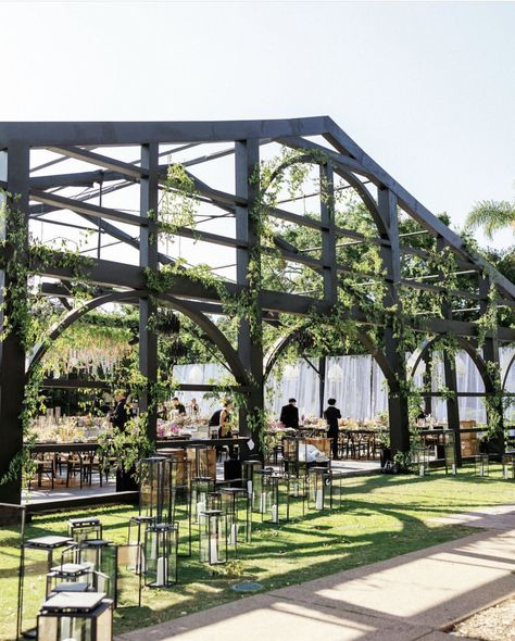 Wedding Pavilion Architecture, Green House Venue Wedding, Conservatory Event Space, Green House Event Space, Backyard Event Ideas, Building A Wedding Venue Business, Wedding Venue Floor Plans, Wedding Venue Interior, Event Center Design