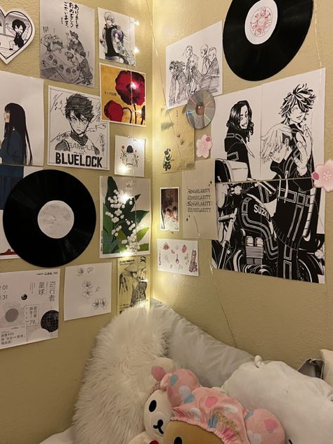 Subtle Anime Room Decor, Anime Dorm Room Ideas, Aesthetic Anime Room Ideas, Aesthetic Room Anime, Ghibli Aesthetic Room, Monitor Gaming Setup, Anime Room Aesthetic, Ghibli Green, Aesthetic Studio Ghibli