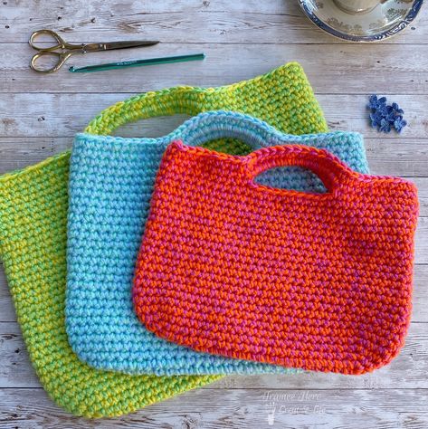 Crochet Project Bags: Free Crochet Pattern - Trainee Hero Creative Life Crochet Carry All Bag Pattern, Acrylic Yarn Crochet Bag, Mini Crochet Bags Free Pattern, Crochet Lunch Bag Pattern Free, Crochet Mini Bag Free Pattern, Crochet Cable Hat, Tunisian Crochet Blanket Pattern, Crochet Bowls, Small Crochet Bag