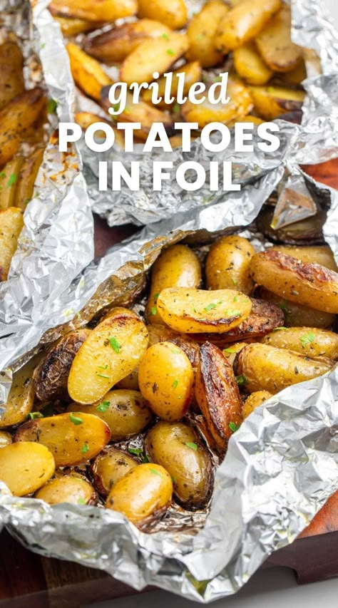 This easy recipe for Grilled Potatoes in Foil is the best method for making tender baby potatoes without ever turning on your oven. Baked Root Vegetables, Grill Dinners, Grilled Potatoes In Foil, Grilled Potato Recipes, Foil Potatoes On Grill, Foil Potatoes, Gold Potato Recipes, School Night Dinners, Dinner Sides Recipes