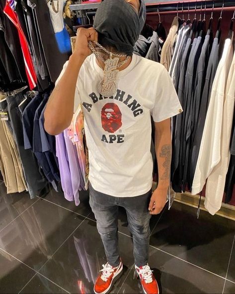 Men Bape Outfit, Bape T Shirt Outfit Men, Bape T Shirt Outfit, Bape Tee Outfit, A Bathing Ape Outfits, Bape Shirt Outfit, Outfit Inspo Boys, Hood Boys, Bape Outfits