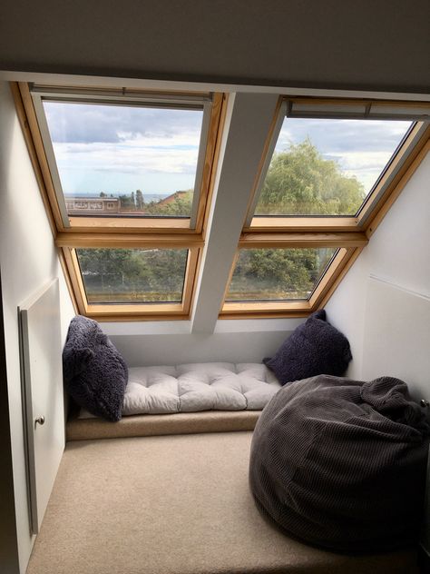 Attic With Windows, Attic Chill Room Ideas, Loft Chill Out Room, Attic Chill Room, Ceiling Window, Velux Windows Bedroom, Loft Rooms, Attic Bedroom Ideas Aesthetic, Eaves Bedroom