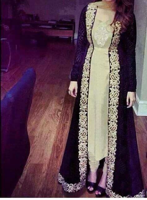 Pakistani Maxi Dresses, Long Shrug, Shrug For Dresses, Fab Dress, Pakistani Wedding Outfits, Bollywood Outfits, Indian Gowns Dresses, Kurti Designs Party Wear, Pakistani Bridal Dresses