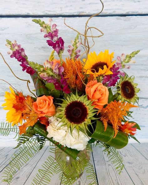 Whoever said flowers aren't a love language has clearly never experienced the charm of a breathtaking bouquet. 🍂🌼 Add a touch of beauty to any space with one of these stunning arrangements! . . . . #bagoysflorist #anchorageflowers #bagoysfloristandhome #anchorage #anchorageflorist #flowerstagram #floralbouquet Fall Textures, Bouquets Ideas, Church Altar Decorations, Thanksgiving Floral, Church Altar, Flowers Botanical, Sunflower Decor, Same Day Flower Delivery, Altar Decorations