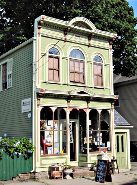 Cute shop Old Time Store Fronts, Craft Store Exterior, European Store Fronts, Vintage Shop Fronts, Cute Store Fronts, Old Store Fronts, Old General Stores, Country Stores, Bakery Store