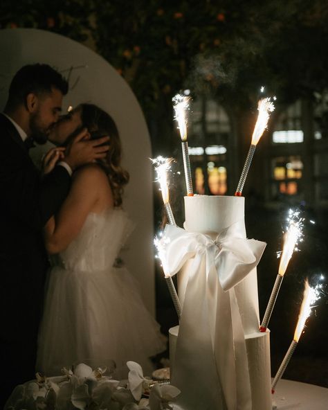 I know I shouldn’t say this but… this has got to be one of my favorite “trends” 🫣 yup I said it, I’m not always the first one to hop on the trend, and I don’t think my brides should be either but hey- if ya like something, do it- right? sparklers on a wedding cake just feels so extra, but in the best way possible. On one hand your wedding day is simple and straight forwardly about celebrating you and your love, and on the other hand, it’s a freaking CELEBRATION so why NOT be extra, right? ... Wedding Cake Sparklers, Cake Sparklers, Got To Be, The Trend, I Said, Wedding Cake, A Wedding, Wedding Cakes, I Know