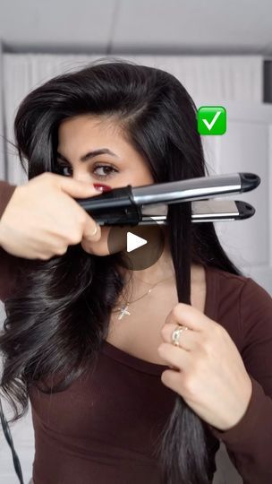 1.6M views · 67K reactions | Easy Flat Iron Curls🔥🔥

#hairtutorial #hair #hairstylist #fyp | Maria Aiello | Bad Bunny · MONACO How To Curl With Flat Iron, Curl Hair With Flat Iron Long, How To Curl Hair With Flat Iron, Maria Aiello, Iron Curls, Hollywood Curls, Braid Videos, Easy Curls, Flat Iron Curls