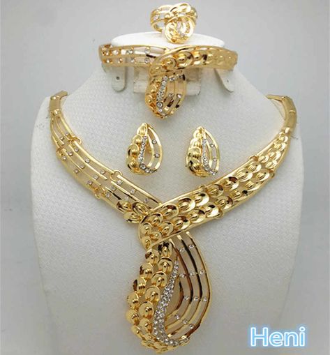 Fani Fashion African Jewelry Set Wholesale Dubai Gold Color Jewelry set Brand nigerian Wedding Jewelry Sets Women customer Gift|colorful jewelry sets|nigerian wedding jewelry setsafrican fashion jewelry sets - AliExpress Moti Necklace, Fancy Necklaces, African Costume, Dubai Gold Jewelry, Pendant Ideas, Jewellery Bracelets, Costume Jewelry Sets, Ice Molds, Gold Jewelry Sets