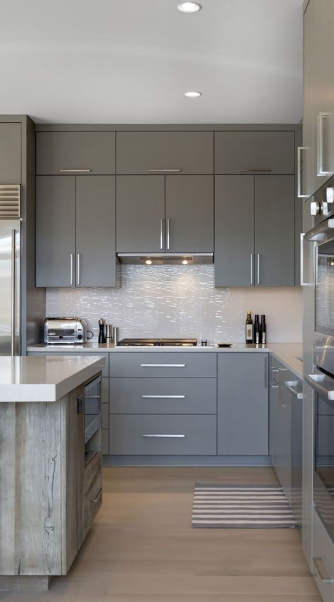 Contemporary Grey Kitchen, Aluminum Kitchen Cabinets, Light Countertops, Kitchen Decor Grey, Modern Grey Kitchen, Wooden Island, Kitchen Ikea, Grey Kitchen Designs, Aluminium Kitchen