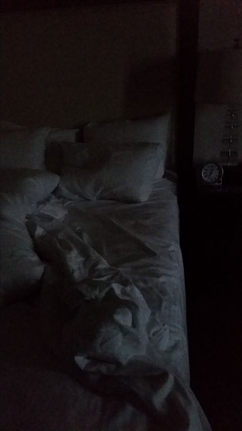 Morning Bed, Bed Night, Bed Scene, Messy Bed, Body Clock, Moonlight Photography, Sleeping Alone, Small Town America, Dark Bedroom