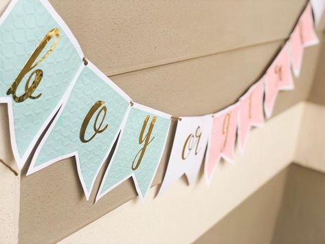 Gender Reveal Banner Ideas, Gender Reveal Ideen, Reveal Ideas Gender, Boy Or Girl Gender Reveal, Baby Boy Cake Topper, Simple Gender Reveal, Ice Cream Party Decorations, Gender Reveal Banner, Pregnancy Gender